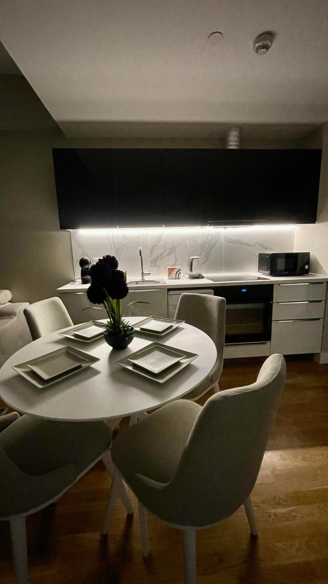 Diamond Of Skopje Luxury Apartment 18Th Floor Exterior photo